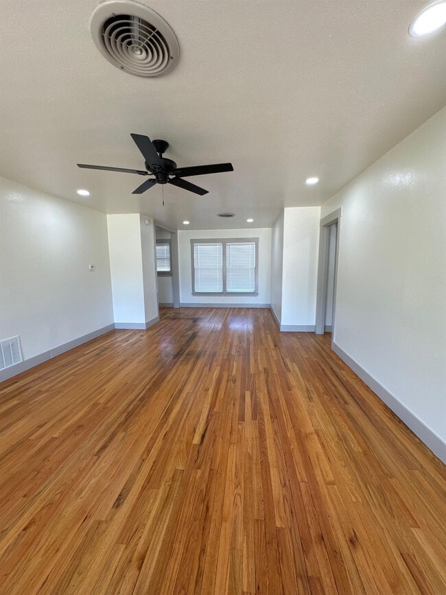 2608 38th St in Lubbock, TX - Building Photo - Building Photo