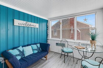 23 Wall St in Hampton, NH - Foto de edificio - Building Photo