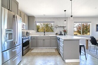 61715 Navajo Trail in Joshua Tree, CA - Building Photo - Building Photo
