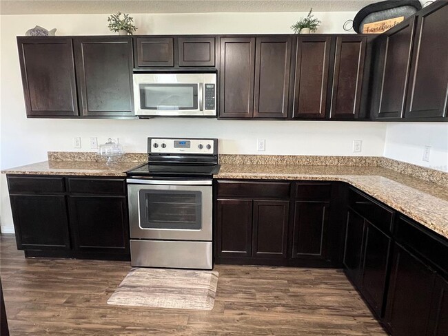 2297 Caspian Dr in Lakeland, FL - Building Photo - Building Photo