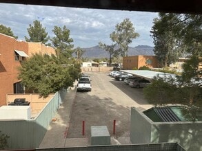 Palm Villas in Tucson, AZ - Foto de edificio - Building Photo