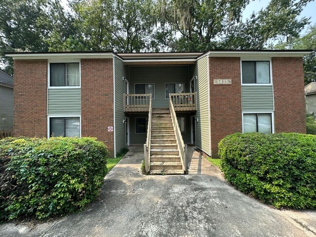 property at 1415 Willow Bend Way