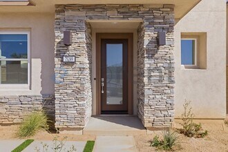 75249 Buckley Dr in Palm Desert, CA - Building Photo - Building Photo