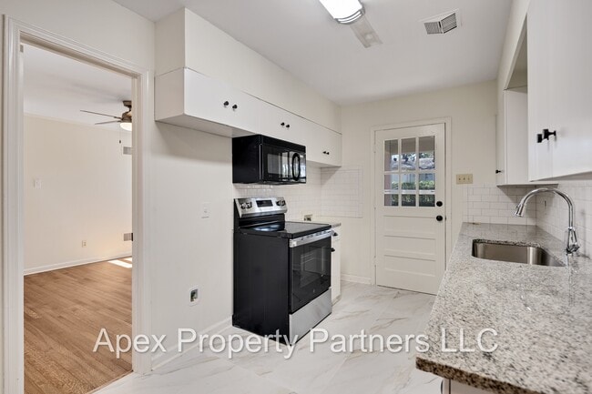 5319 Chickasaw Rd in Memphis, TN - Building Photo - Building Photo