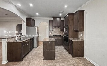 6214 Oxford Lake Dr in Rosenberg, TX - Building Photo - Building Photo