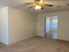 4307 Windcrest Dr in Killeen, TX - Building Photo - Building Photo