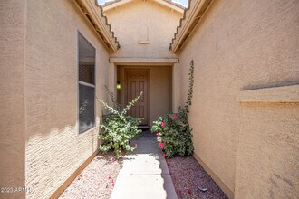 4511 W T Ryan Ln in Phoenix, AZ - Building Photo - Building Photo