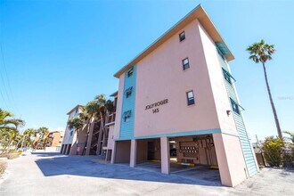 145 116th Ave in Treasure Island, FL - Building Photo - Building Photo