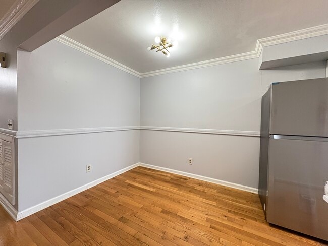 20 Western Ave, Unit 2 in Jersey City, NJ - Building Photo - Building Photo