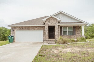 6719 Sarah Ann Way in Laurel Hill, FL - Building Photo