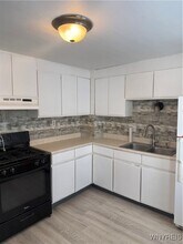 214 Hoover Ave in Buffalo, NY - Building Photo - Building Photo