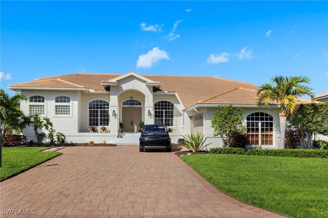 property at 5661 Harborage Dr