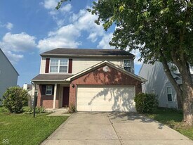 8125 Maple Stream Ln in Indianapolis, IN - Building Photo