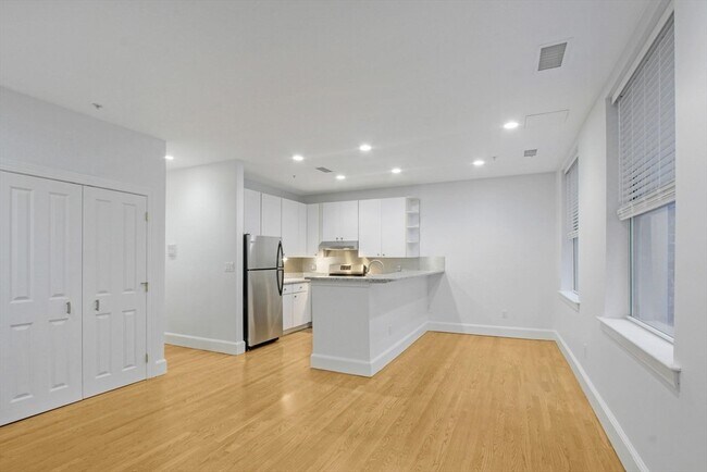 property at 140 Boylston St