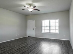 4301 SW Lenox Ave in Bentonville, AR - Building Photo - Building Photo