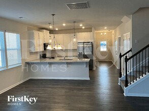 1204 Mission Hill Ln in Greenville, SC - Foto de edificio - Building Photo