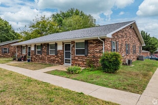 Monett Meadows (Sunset Villa Apartments) in Monett, MO - Building Photo