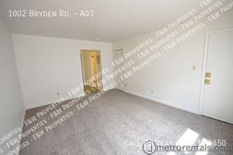 1002 Bryden Rd in Columbus, OH - Building Photo - Building Photo