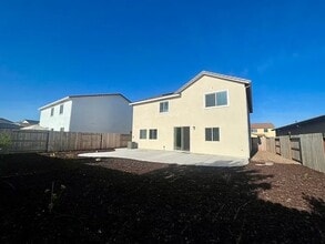 9120 Osterville Dr in Roseville, CA - Building Photo - Building Photo