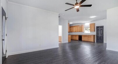 6549 Wesbrook Dr in Charlotte, NC - Building Photo - Building Photo