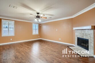 1028 Badger Run in Lancaster, TX - Building Photo - Building Photo
