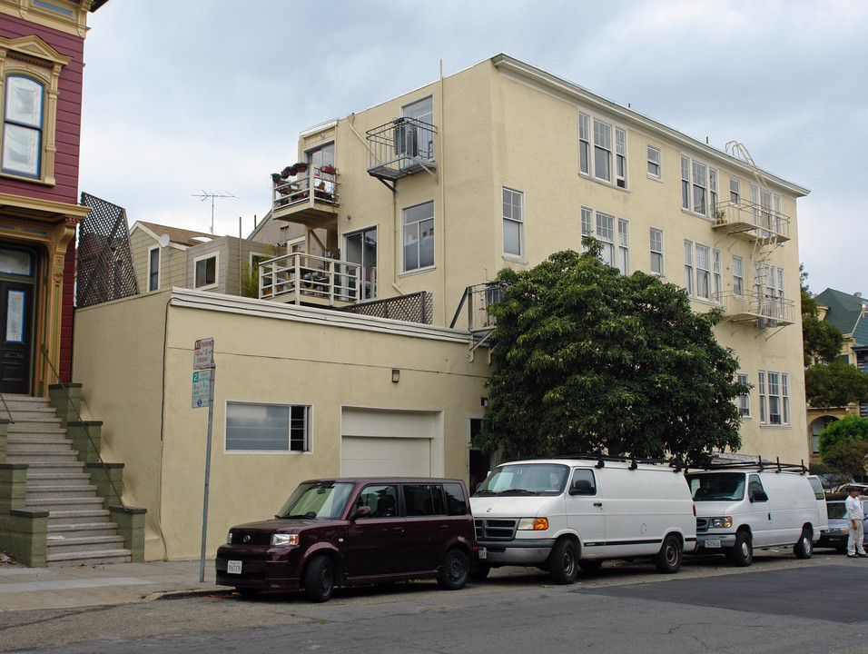 801 Haight St in San Francisco, CA - Building Photo