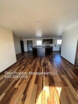 3425 Logan Dr in Oshkosh, WI - Building Photo