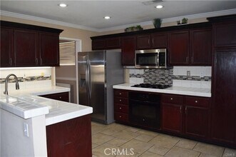 573 E Stephanie Dr in Covina, CA - Building Photo - Building Photo