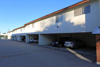 Cypress Terrace in La Habra, CA - Building Photo - Building Photo