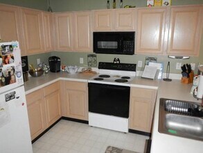 6 Crystal Oaks Ct in Durham, NC - Building Photo - Building Photo