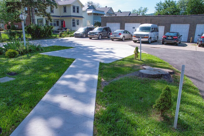 682 Bennett St, Unit 1, Unit 1