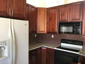 6292 Shadow Tree Ln in Greenacres, FL - Building Photo - Building Photo