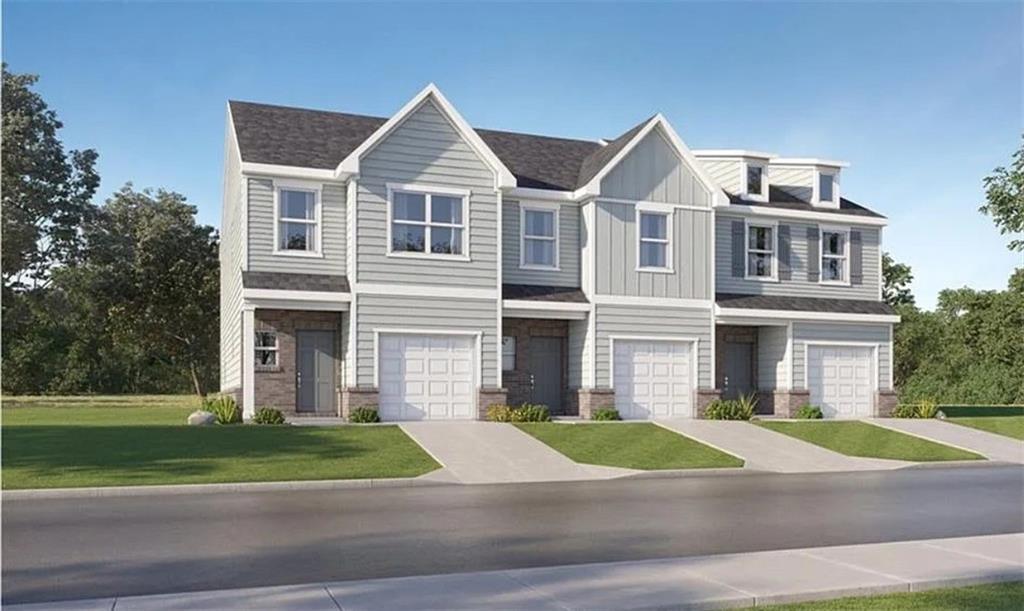 132 Hazel Dr in Mcdonough, GA - Building Photo