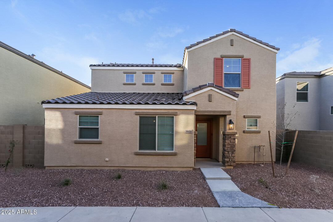 3931 S 82nd Dr in Phoenix, AZ - Building Photo