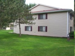 Courtyard Apartments in Beaver Dam, WI - Building Photo - Building Photo