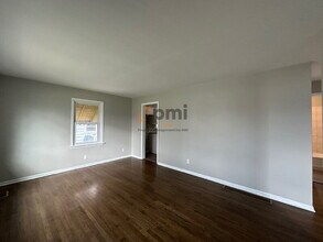 1215 170th St in Hammond, IN - Building Photo - Building Photo