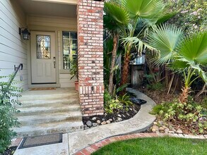 2250 Prestwick Dr in Discovery Bay, CA - Building Photo - Building Photo