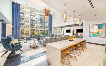 MAA Afton Oaks in Houston, TX - Foto de edificio - Building Photo