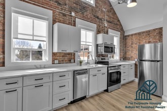204 High St in Buffalo, NY - Building Photo - Building Photo