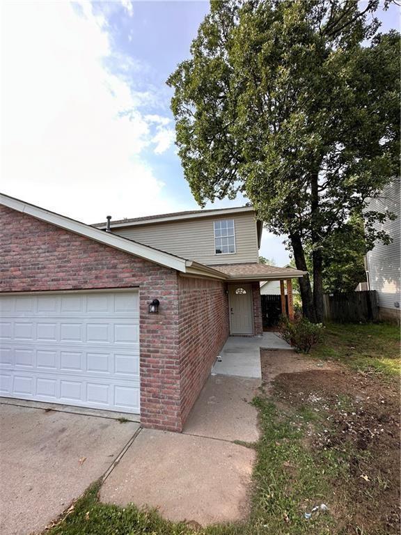 2224 E Cinnamon Way in Fayetteville, AR - Building Photo - Building Photo