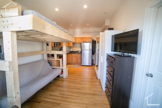 property at 26 Pinckney St