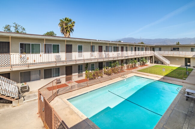 Westgate Villa Apartments