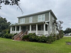 21 County Rd S-22-577 in Georgetown, SC - Building Photo