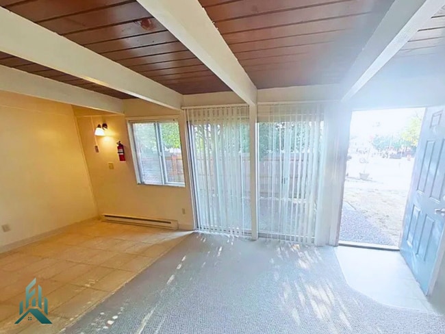 1805-1823 NW Harrison Blvd in Corvallis, OR - Building Photo - Building Photo