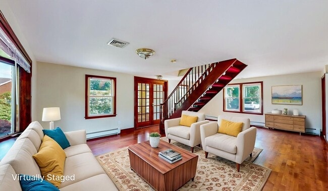 298 River St in Newton, MA - Building Photo - Building Photo