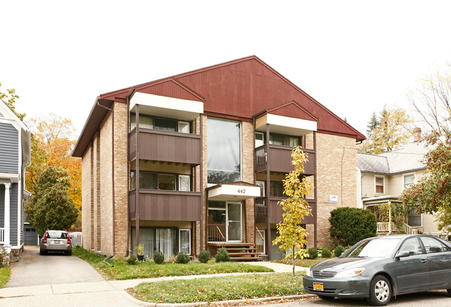 442 3rd St in Ann Arbor, MI - Foto de edificio - Building Photo