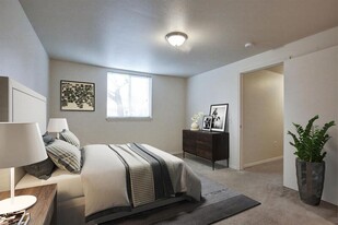 650 SW 150th Ave in Beaverton, OR - Building Photo