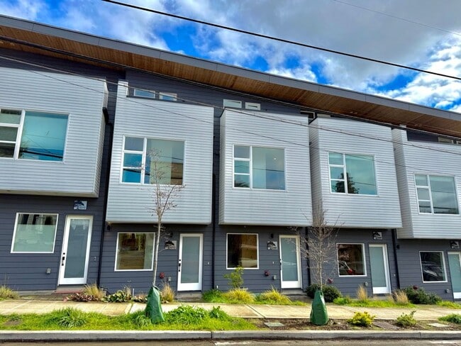 property at 6302 26th Ave NW