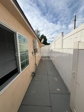 7053 Lindley Ave in Los Angeles, CA - Building Photo - Building Photo