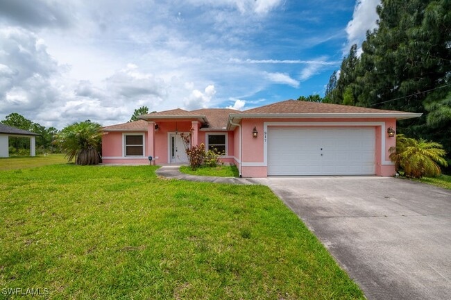 property at 917 Oak Ave